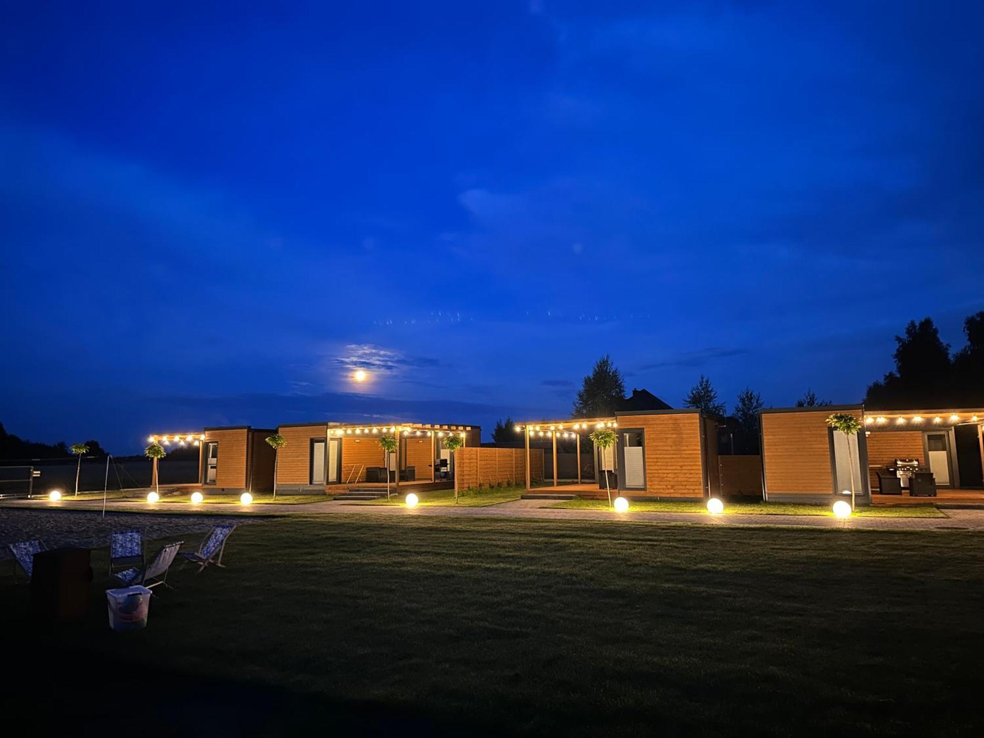 Sun House Villa Wrecza Luaran gambar